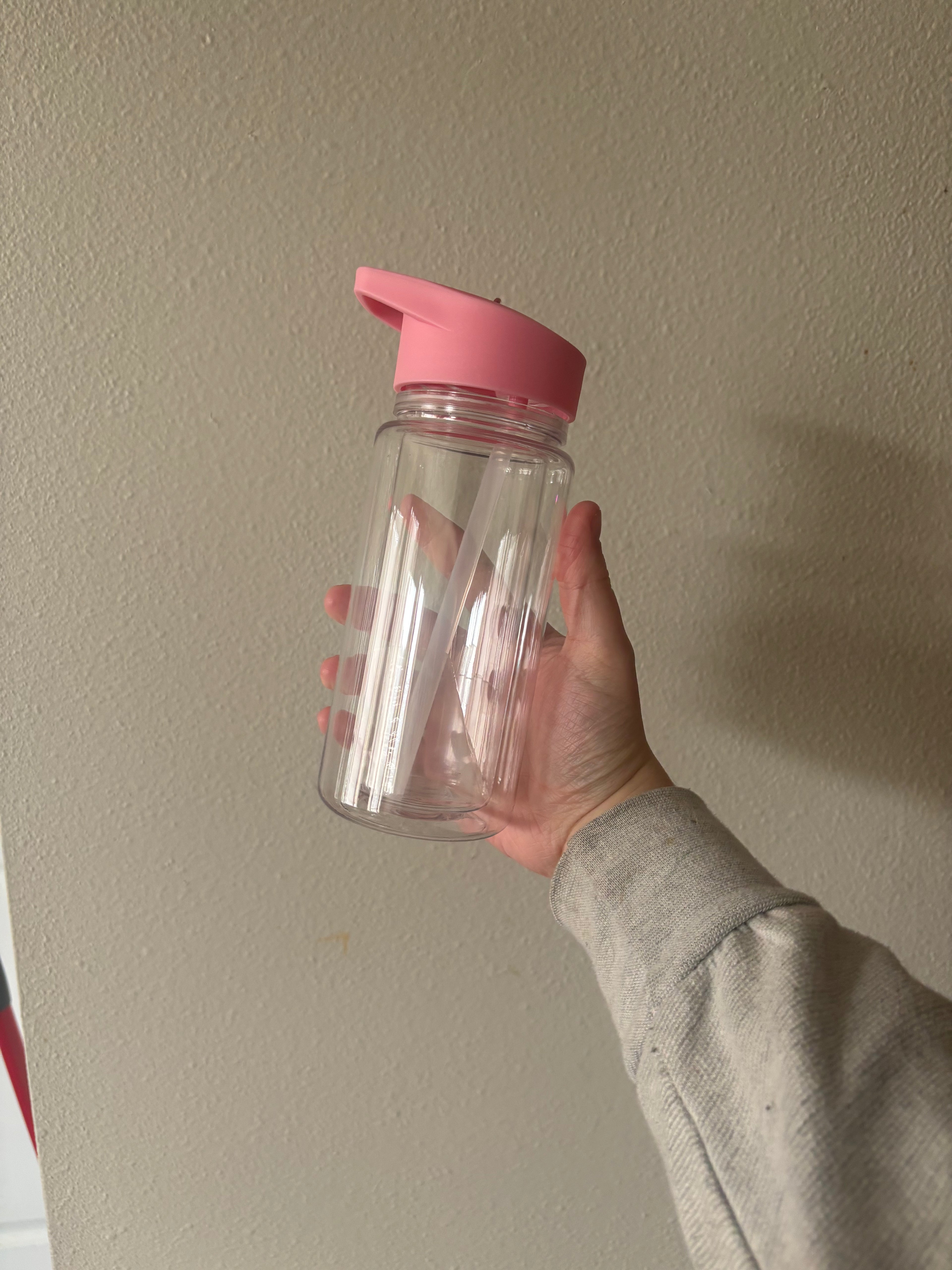 Kids cups